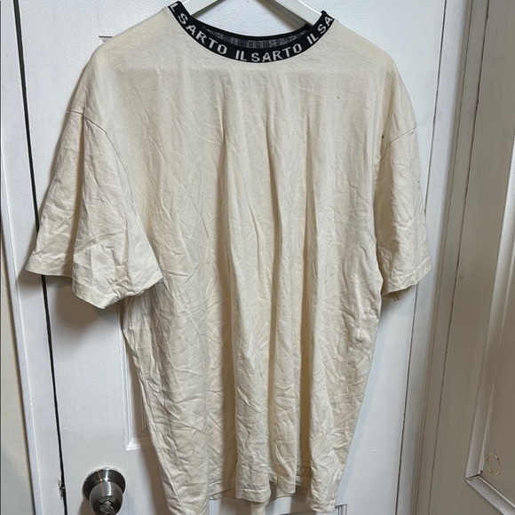 Cream T-Shirt with Black Collar Detail - Picture 1 of 5